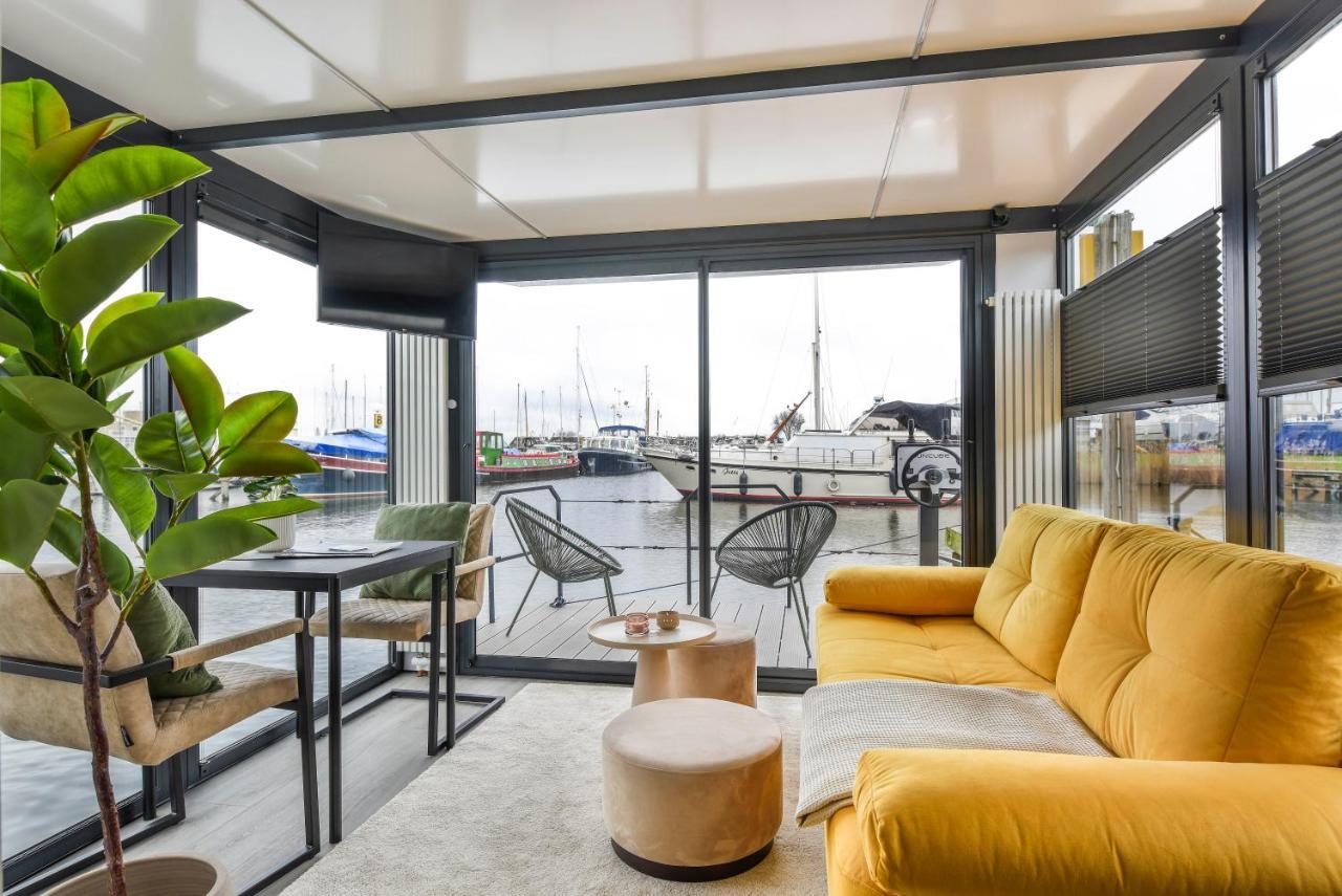 Cosy Tiny Houseboats Near Beach And Restaurants By Weltevreden Experience Zeewolde Exterior foto