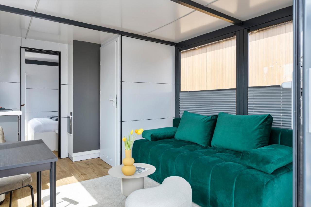 Cosy Tiny Houseboats Near Beach And Restaurants By Weltevreden Experience Zeewolde Exterior foto